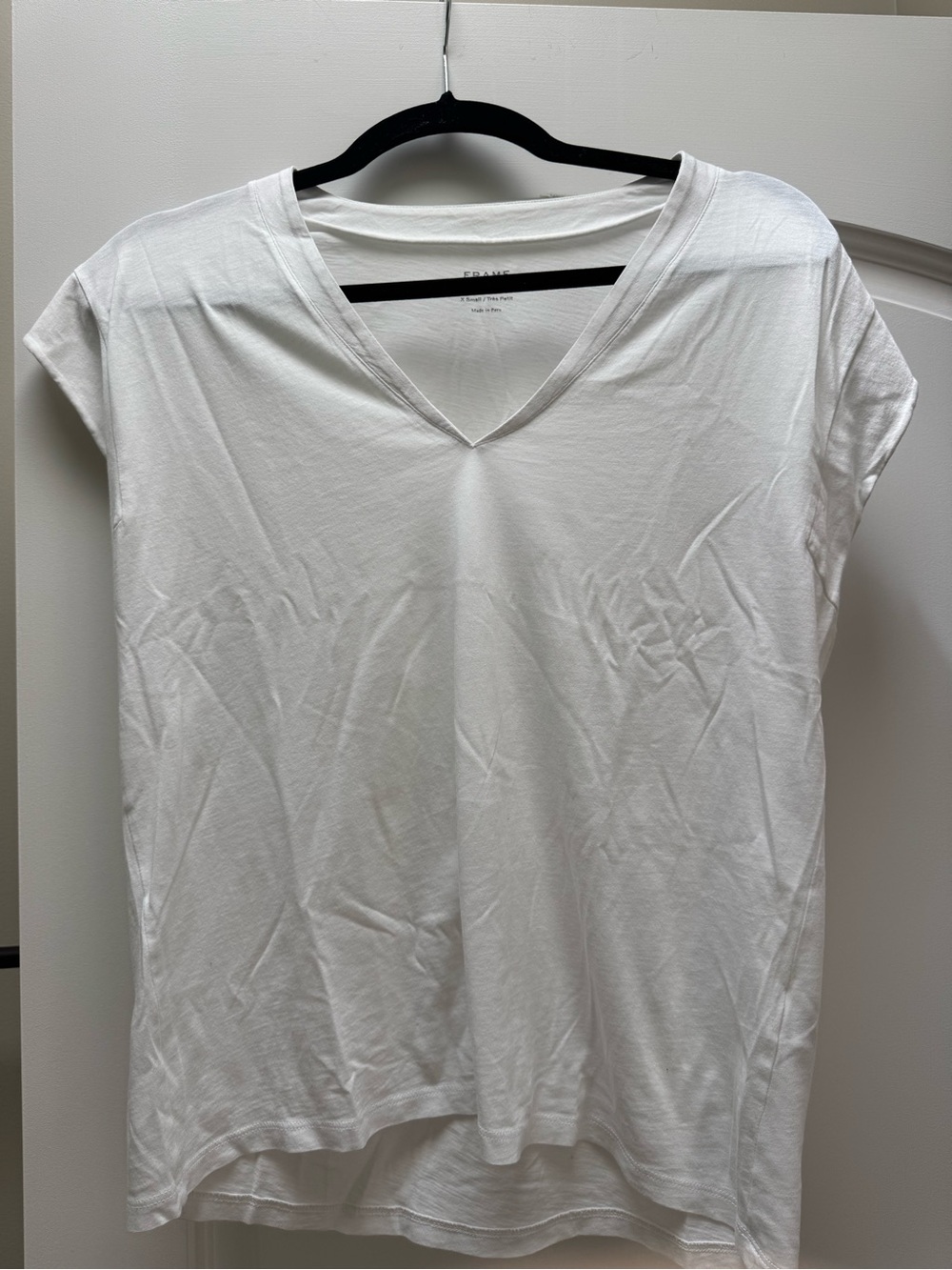 FRAME Le Mid Rise V Neck Tee White XS